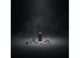 Spirituelle smykker p� m�rk baggrund, b�de st�lfarvede og guldbelagte �reringe, ringe og halsk�der, subtil gl�d, mystisk og elegant stemning, ingen tekst.