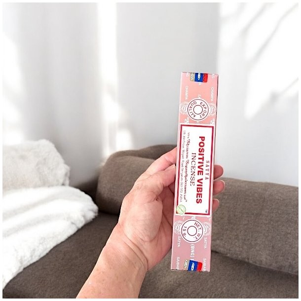 Satya Positive Vibes Rgelsespinde  Naturlig Duft til Meditation