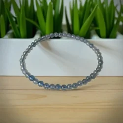 Elastisk akvamarin krystalarmbnd 4 mm  passer til hndled 16,5-18,5 cm