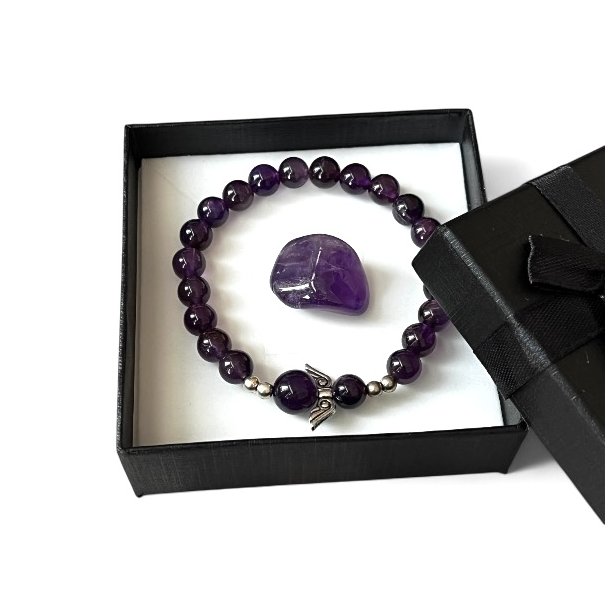 Gavest med Ametyst Armbnd, Skytsengel og Lommesten  Ml 16,5-18 cm