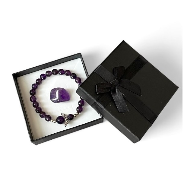 Gavest med Ametyst Armbnd, Skytsengel og Lommesten  Ml 16,5-18 cm