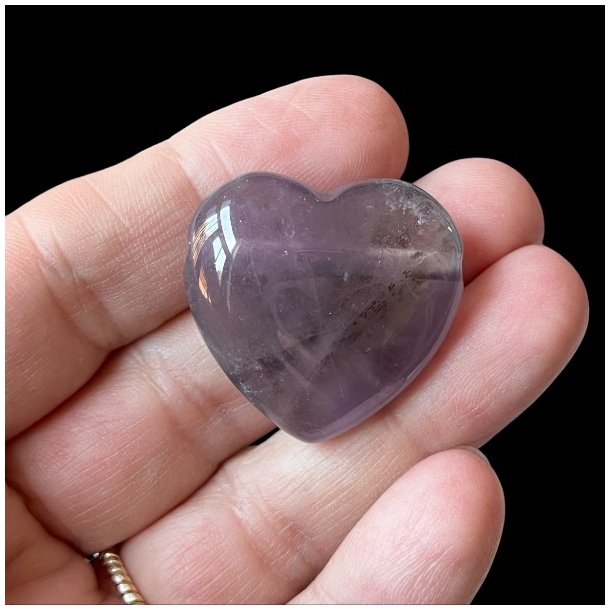 Ametyst hjerte vedh�ng U. sn�re, M�l 3 x 3 cm