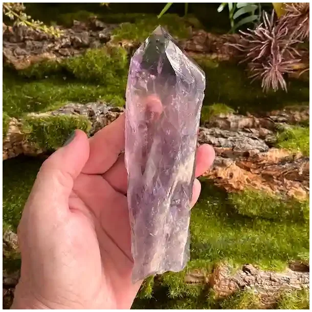 Smuk r ametyst krystalspids 14,5 x 4,5 cm til energi, healing og dekoration