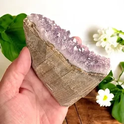Smuk og unik druzy ametystklynge  609 g r krystal fra Uruguay 11 x 6,5 cm
