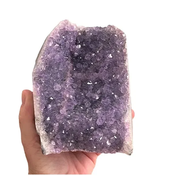 Smuk og unik druzy ametystklynge  1405 g r krystal fra Uruguay 12,6 x 9,5 cm