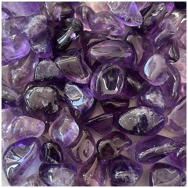 Ametyst krystal lommesten 2-3 cm � �gte og poleret sten