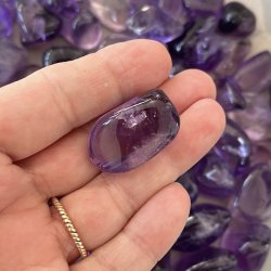 Ametyst krystal lommesten 2-3 cm � �gte og poleret sten