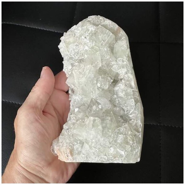 Apophyllit med Stilbit p� Chalcedon 674 g - Unika Krystal fra Indien