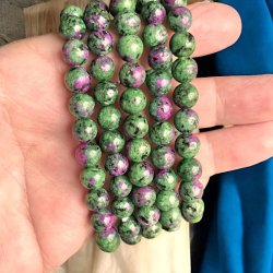 Krystal armb�nd | Rubin Zoisit | Stenperler 8 mm | M�l 16 - 18 cm