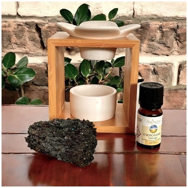 Aromalampe i Bambus med Plumeria Blomst� Skab Ro og Velv�re i Dit Hjem