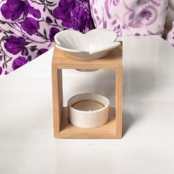 Aromalampe i Bambus med Plumeria Blomst� Skab Ro og Velv�re i Dit Hjem