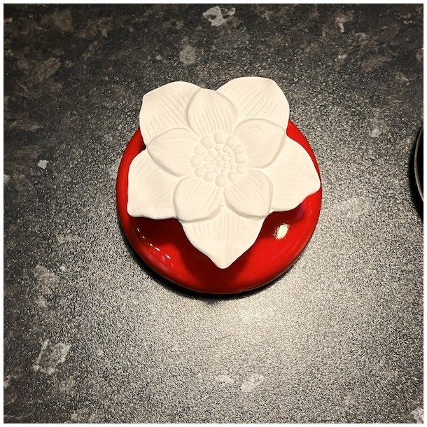 Narcisse Aromadiffuser i Rd Keramik  Elegance og Duft