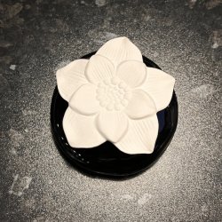 Narcisse Aromadiffuser i sort Keramik  Elegance og Duft