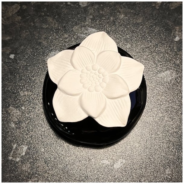 Narcisse Aromadiffuser i sort Keramik � Elegance og Duft