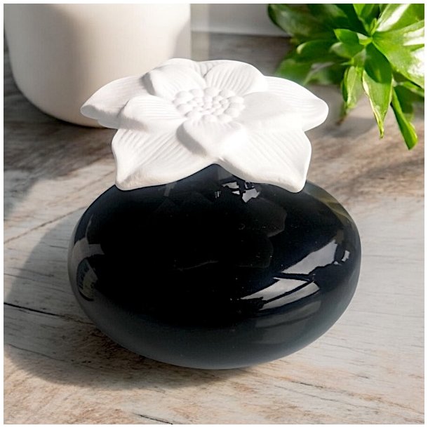 Narcisse Aromadiffuser i sort Keramik � Elegance og Duft