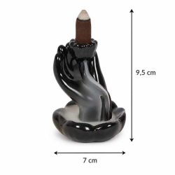 Backflow r�gelsesholder i sort glaseret keramik med m�l 9,5 x 7 cm p� hvid baggrund.