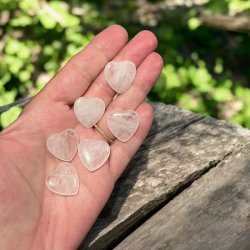 Bjergkrystal hjerter,  Ml 2 x 2 x 0,6 cm