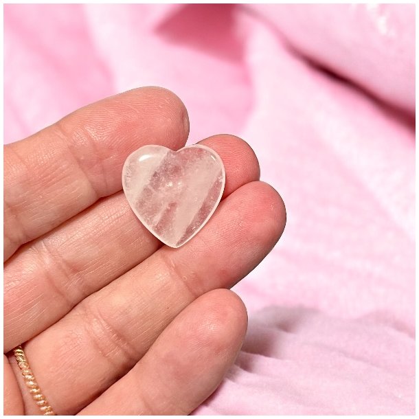Bjergkrystal hjerter,  Ml 2 x 2 x 0,6 cm