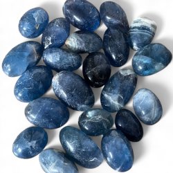 Bl fluorit lommesten, Ml imellem 3 - 4 cm