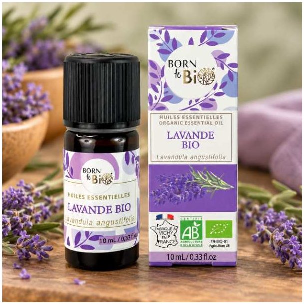 �kologisk �terisk lavendelolie fra Born to Bio, 10 ml, med tilh�rende �ske.