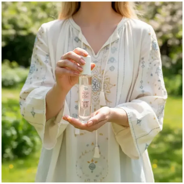 Fleurs de Cerisier �kologisk Eau de Toilette 50 ml � Blid Kirseb�rblomst