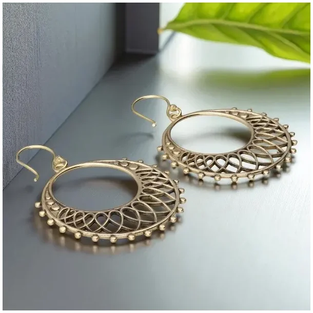 Nikkelfri bronzereringe i boheme stil  spirituelle reringe 3,7 cm i varme toner