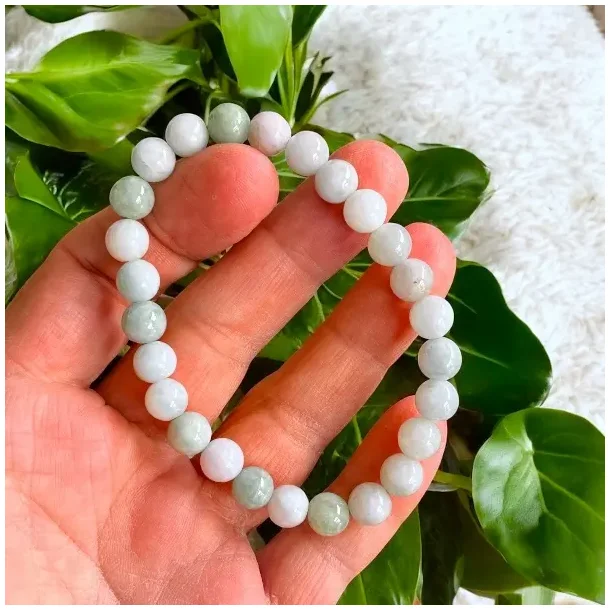 Burmesisk jadearmbnd 1618 cm  ro, held og spirituel beskyttelse i n sten