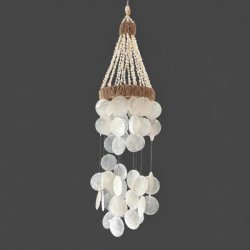 H�ndlavet vindspil med Capiz-skaller- boho hanger 60 cm