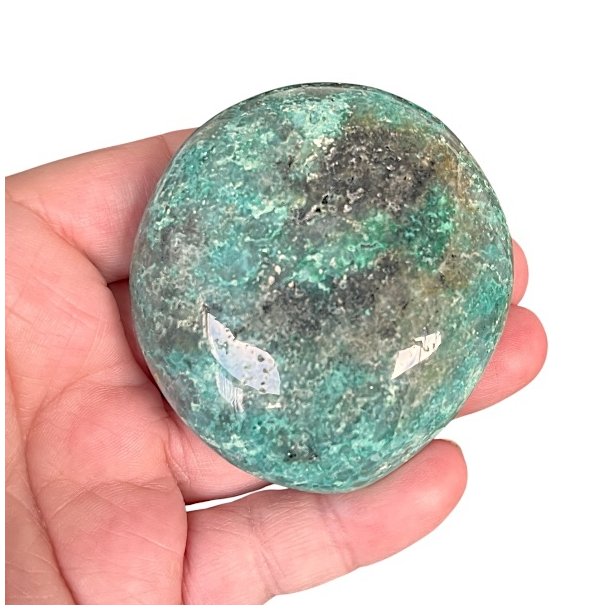 Meget smuk grn chrysocolla hndsten  unik palmstone p 6,2 x 5,3 x 2,5 cm