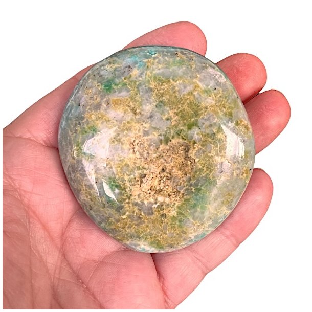 Meget smuk grn chrysocolla hndsten  unik palmstone p 6,2 x 5,3 x 2,5 cm