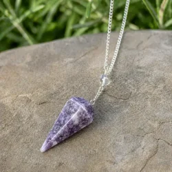 Lepidolit Pendul med Bjergkrystal til Intuition og Indre Ro