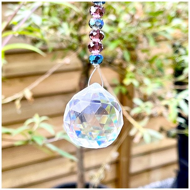 Feng Shui hjertehanger med glasprismer 40 cm  harmoni, krlighed og lys i hjemmet