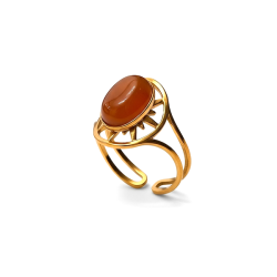 Forgyldt justerbar ring i stl med oval karneol  symbol p styrke og passion