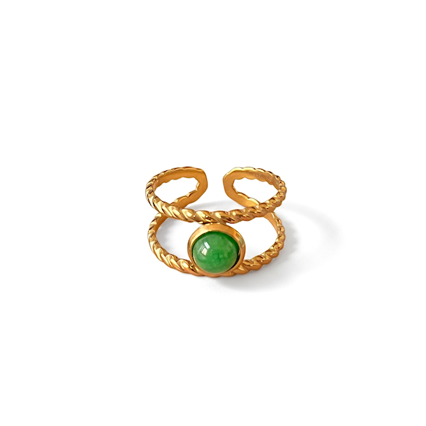 Smuk spirituel forgyldt st�lring med gr�n aventurin � justerbar og elegant