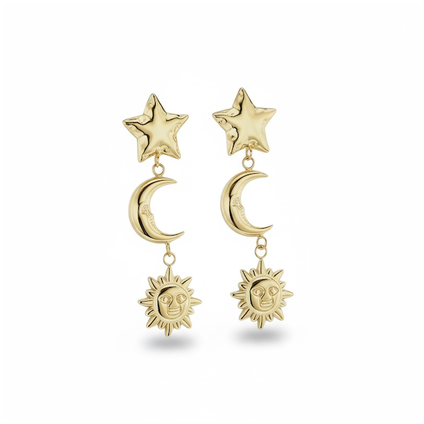 Smukke forgyldte �restikker med vedh�ng � sol, m�ne og stjerner i spirituelt design