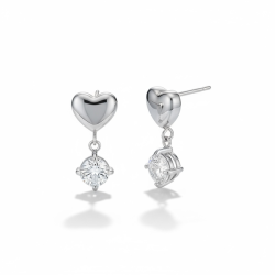 Smukke forslvede restikker med vedhng  hjerte og rhinsten i spirituelt design