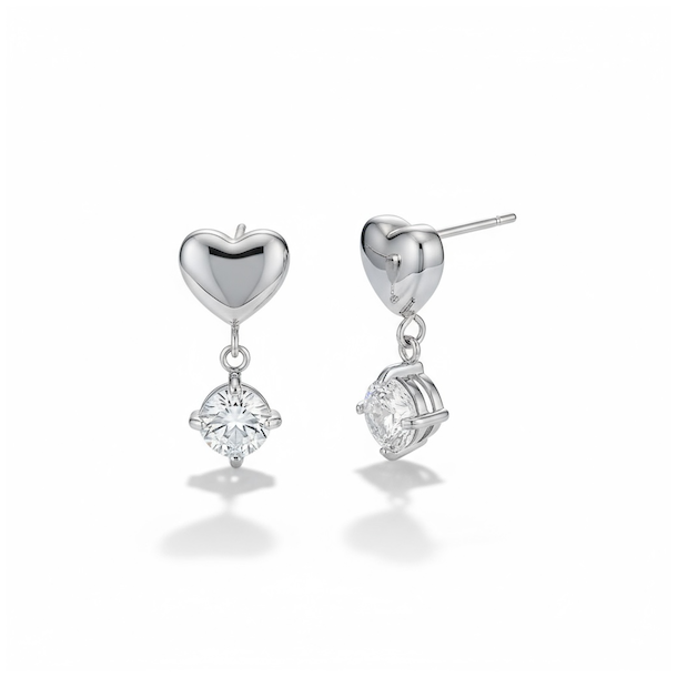 Smukke fors�lvede �restikker med vedh�ng � hjerte og rhinsten i spirituelt design