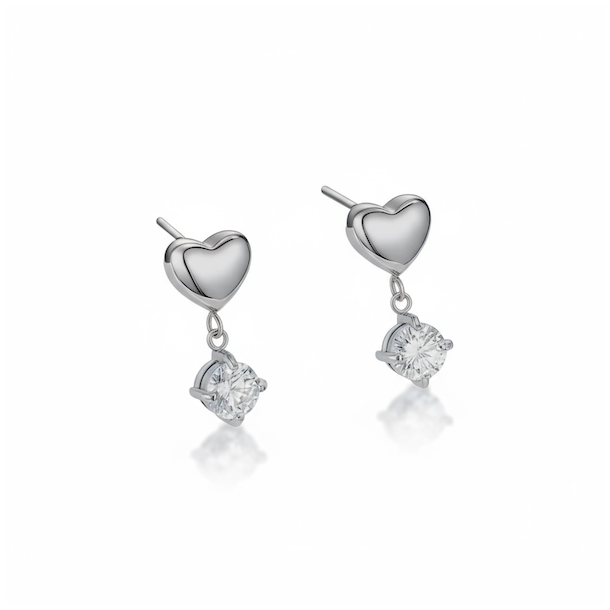 Smukke fors�lvede �restikker med vedh�ng � hjerte og rhinsten i spirituelt design