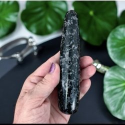 Indigo gabbro healerstav, Ml 13,6 x 3 cm