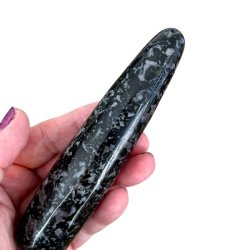 Indigo gabbro healerstav, Ml 13,6 x 3 cm