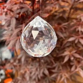 Facetslebet regnbuekrystal i glas 4 cm  feng shui solfanger til vindue