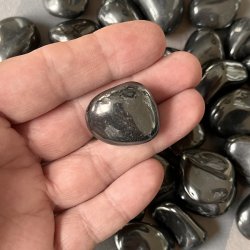 Hmatit | lommesten | Ml 2 - 3 cm (M)