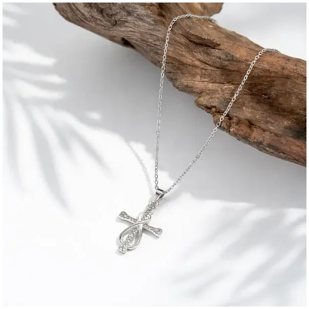 Kors halsk�de med infinity symbol rustfrit st�l 45 cm 2x3,5 cm