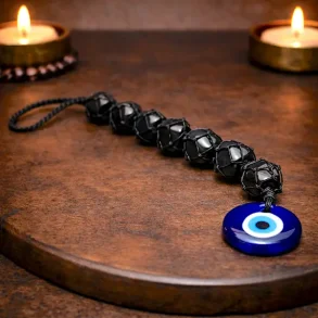 Hanger med tyrkisk �je og Shungit � rensende energi og st�rk spirituel beskyttelse