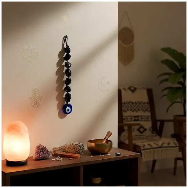 Hanger med tyrkisk �je og Sort Obsidian � kraftfuld beskyttelse og jordforbindelse