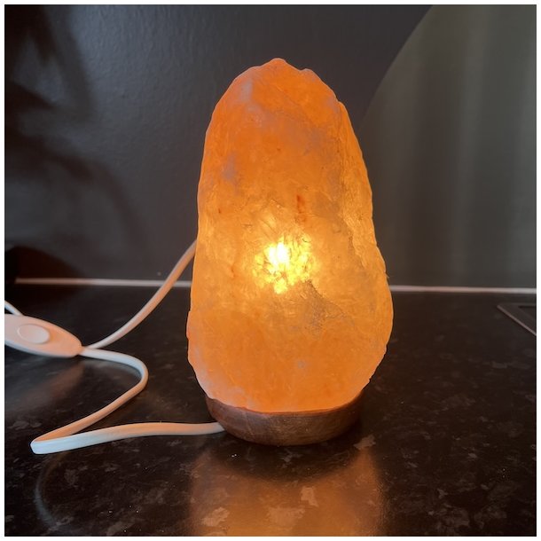 Himalayasalt lamper, v�gt 1,5 - 2 kg, 18 - 20 cm