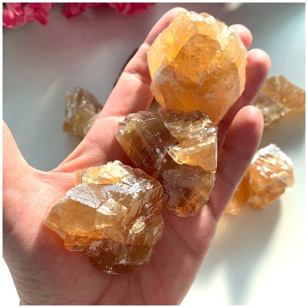 Honning calcit r stykker