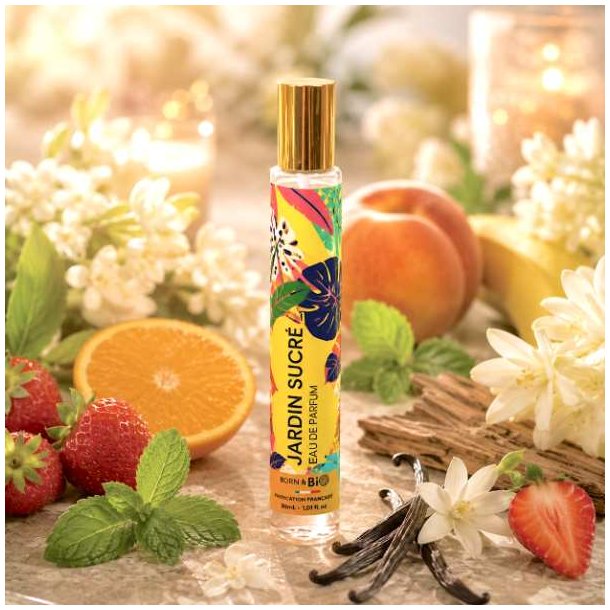 Jardin Sucr� Eau de Parfum 30 ml omgivet af appelsin, jordb�r, jasmin, vanilje og gr�nne noter.
