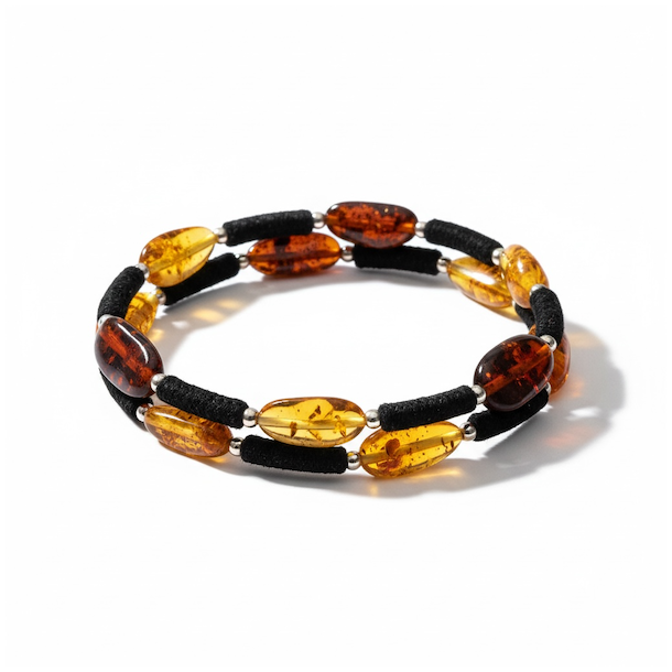 Unikt h�ndlavet justerbart unisex armb�nd med �gte baltisk rav i varme naturnuancer