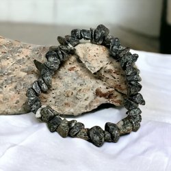 Krystal armbnd | preseli bluestone | 6 - 7 mm. stenchips | Ml 16 - 18 cm
